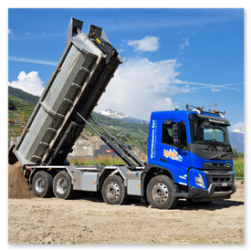 Benne de terrassement de 12 m3